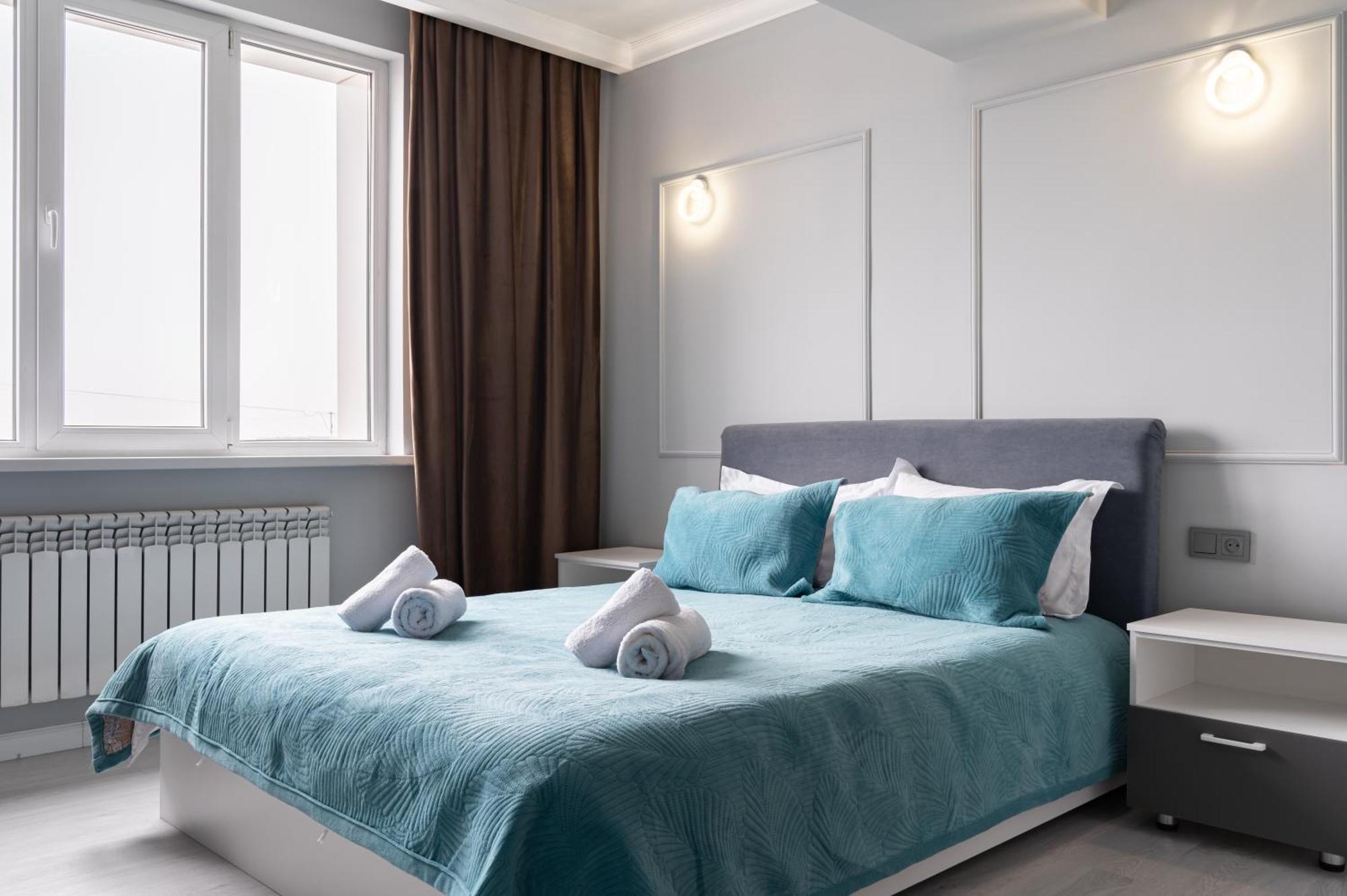One Bedroom Apartment Next To Arbat In The Heart Of Almaty Bagian luar foto